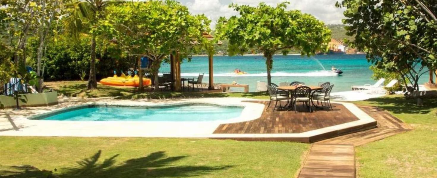 Sea Grapes Air-Conditioned 6-Bedroom Home With Cottage Discovery Bay Exterior photo